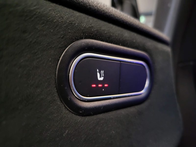 MERCEDES CLASSE A 200 AMG LINE 163cv 7G-DCT / SHADOW LINE + ENTRETIEN MERCEDES + PREMIERE MAIN /