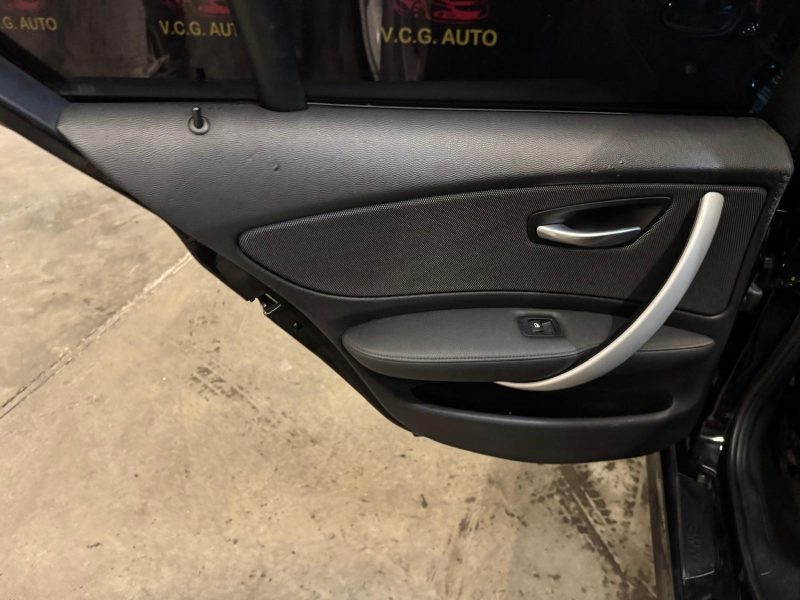 BMW SERIE 1 2.0 118 d 143 Excellis