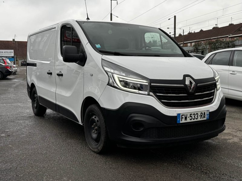 RENAULT TRAFIC 