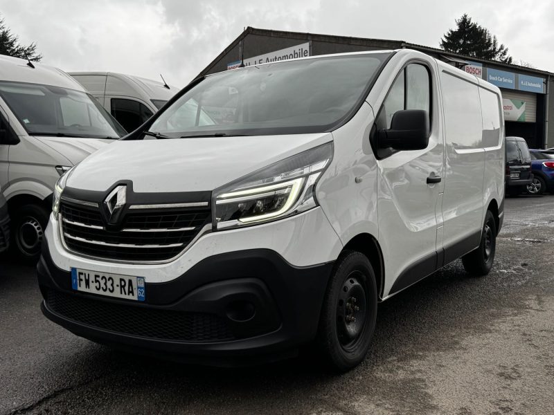 RENAULT TRAFIC 