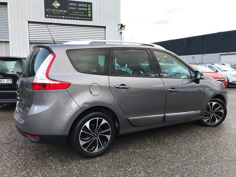 RENAULT GRAND SCENIC III ph2 - 1.6 dci 130cv ENERGY FAP Bose édition - 7 places - GARANTIE 6 MOIS