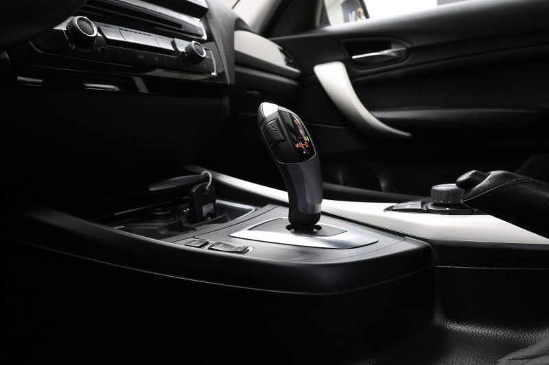 B.M.W. Série 1 2015