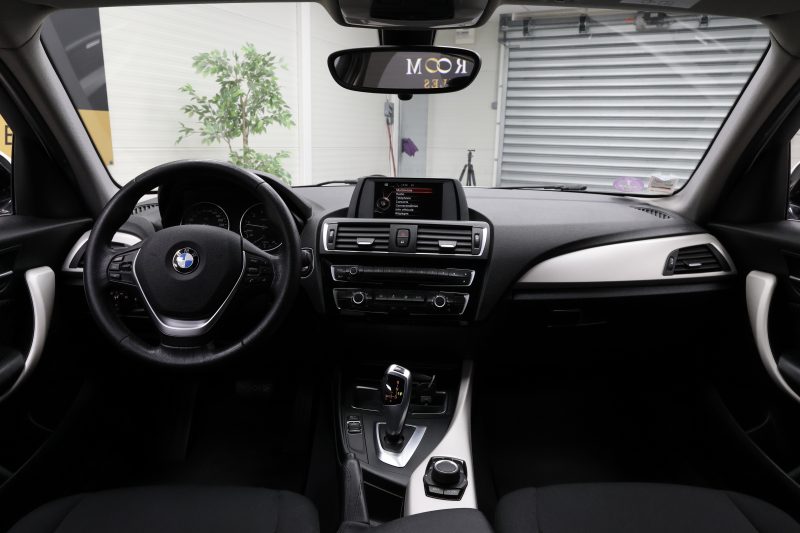 B.M.W. Série 1 2015