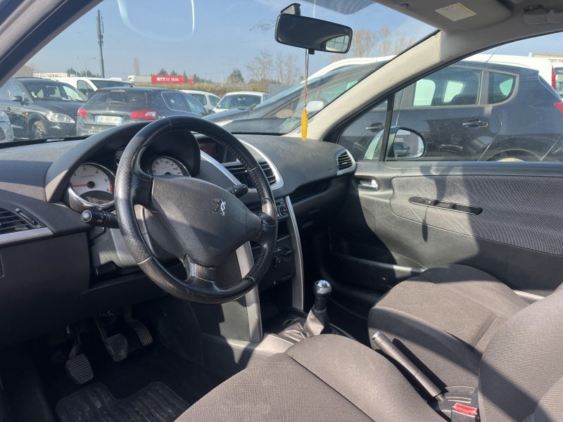 PEUGEOT 207 2008
