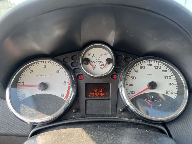PEUGEOT 207 2008