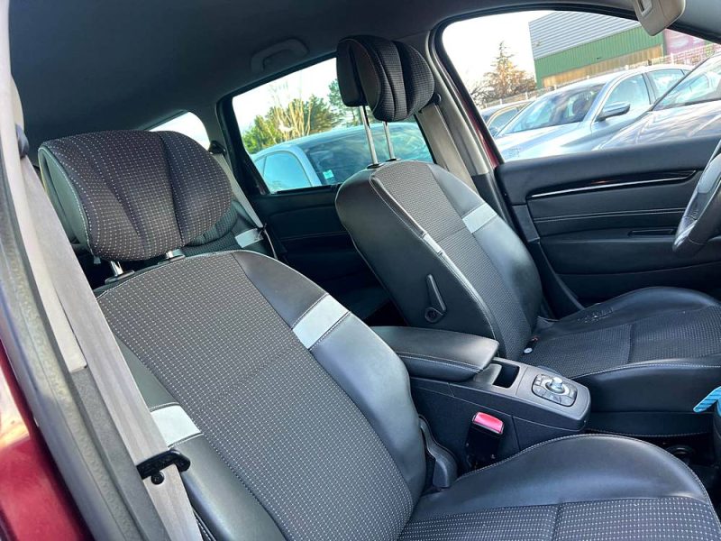 RENAULT GRAND SCENIC 2012