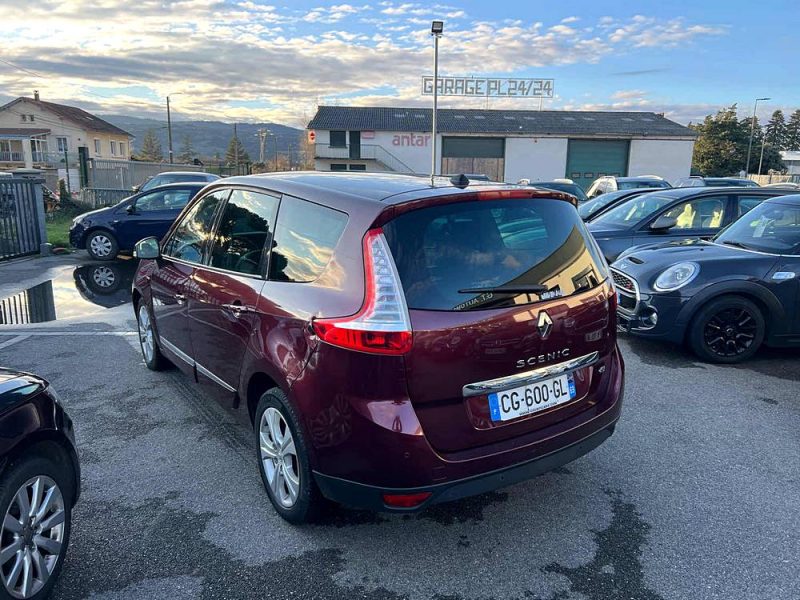 RENAULT GRAND SCENIC 2012