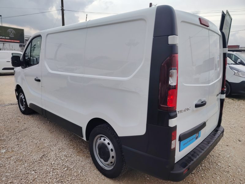 RENAULT TRAFIC L1H1 2.0 DCI 130 CV  2021