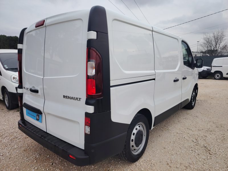 RENAULT TRAFIC L1H1 2.0 DCI 130 CV  2021