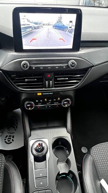 FORD FOCUS 1.5 EcoBoost 150 ST-Line