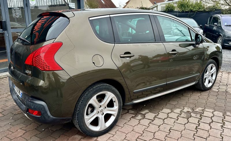 PEUGEOT 3008 1.6L HDI 110Cv *PRENIUM PACK* / REVISEE&GARANTIE