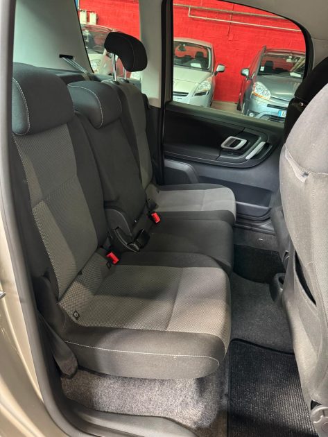 SKODA ROOMSTER  1.9 TDI 105 Confort 