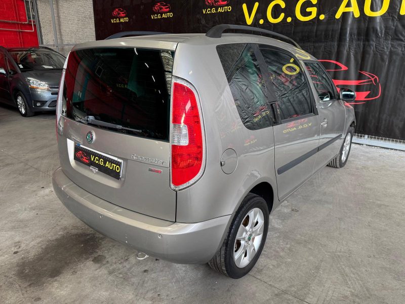 SKODA ROOMSTER  1.9 TDI 105 Confort 