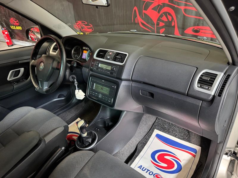 SKODA ROOMSTER  1.9 TDI 105 Confort 