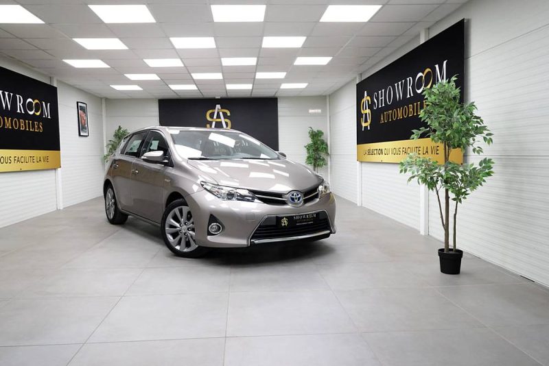 TOYOTA AURIS 2013