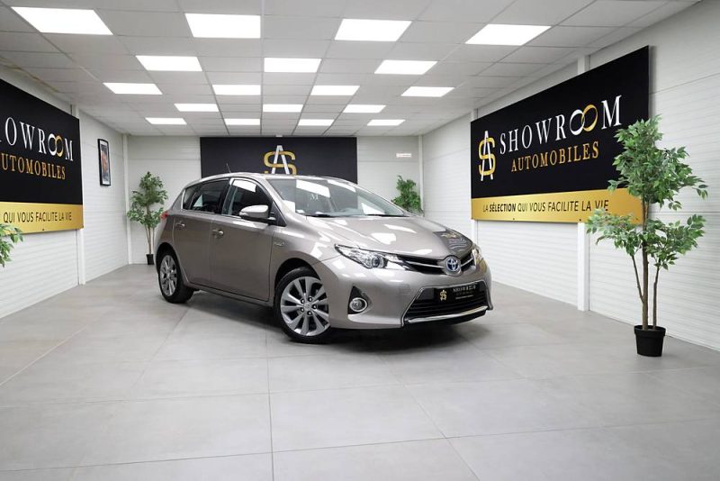 TOYOTA AURIS 2013