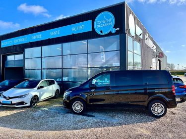 MERCEDES VITO Fourgon 114 CDI Bva 136cv Mixto 01/2023