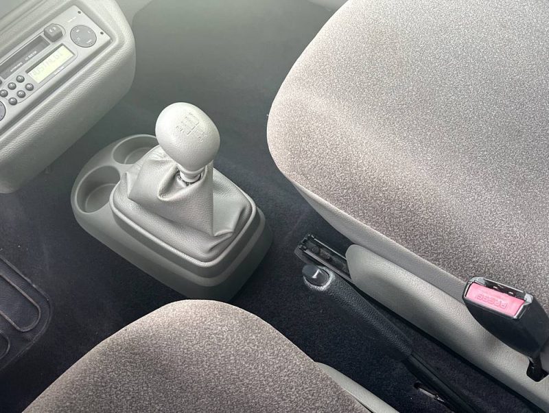 RENAULT TWINGO PRIVILEGE 1.2 16V