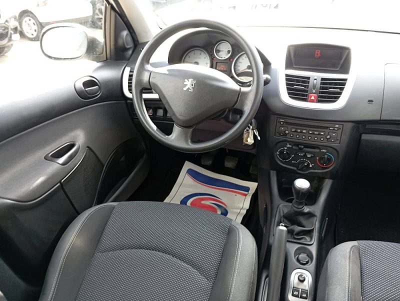 PEUGEOT 206+ Trendy 1.1e 60ch