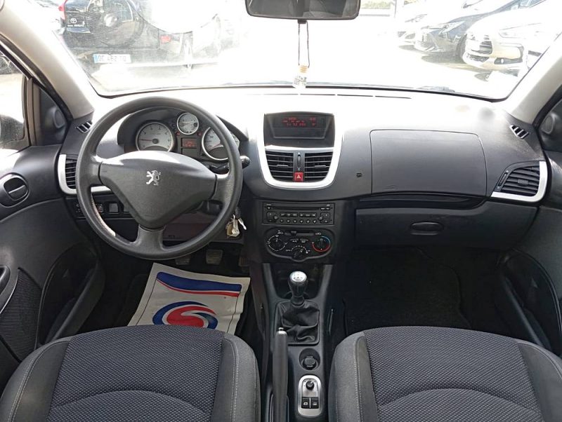 PEUGEOT 206+ Trendy 1.1e 60ch