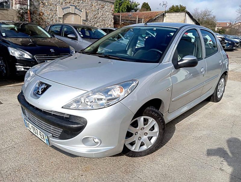 PEUGEOT 206+ Trendy 1.1e 60ch