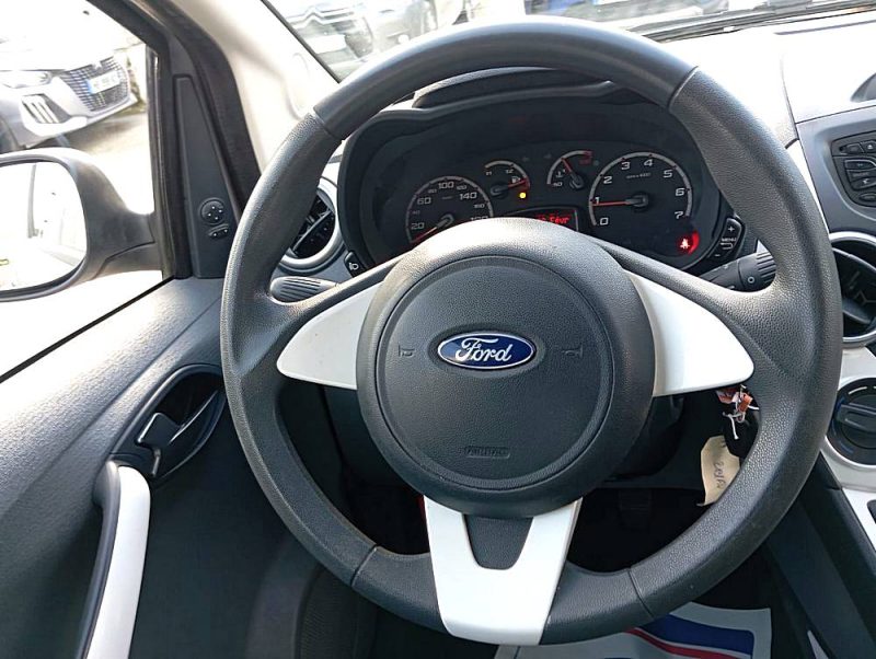 FORD KA Titanium 1.2 69 S&S