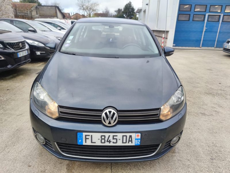 VOLKSWAGEN GOLF Confortline DSG7 1.4 TSI 160