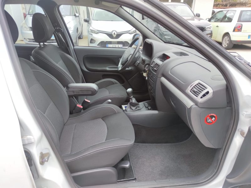 RENAULT CLIO CAMPUS ByeBye Pack Clim Euro 5 1.2 16V 75 eco2