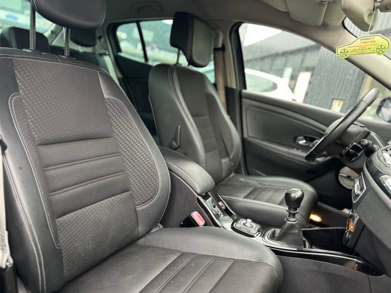 RENAULT MEGANE 2014 1.6 dci bose