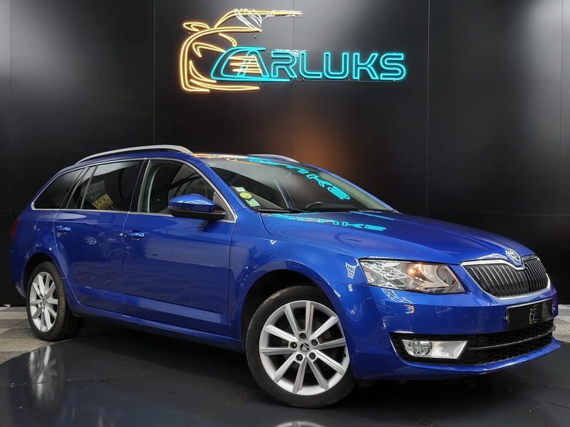 SKODA OCTAVIA COMBI 1.6 TDI 110cv Ambition Boîte Auto DSG7