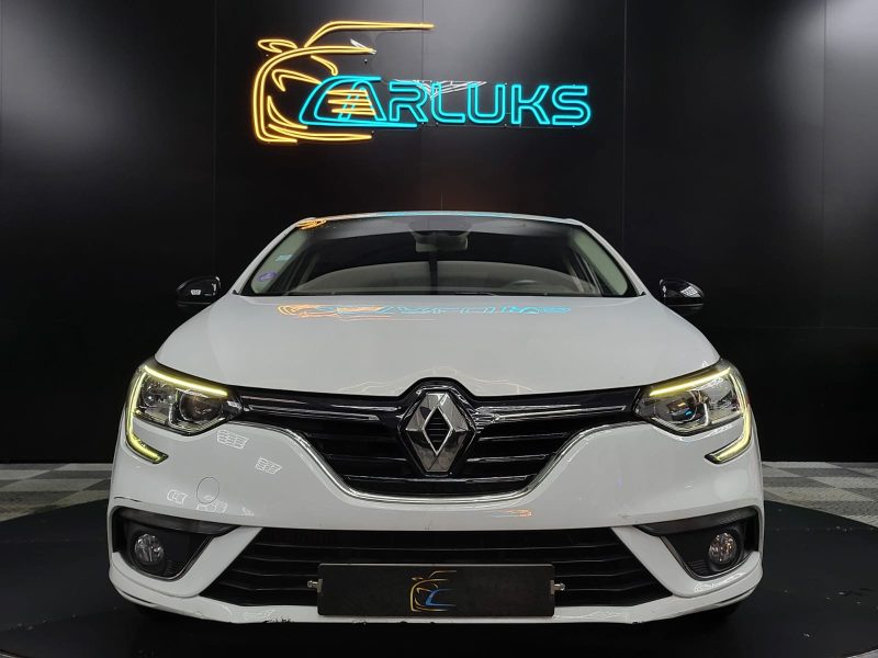 RENAULT MEGANE IV 1.2 TCe 100cv Limited BVM6 1ère Main