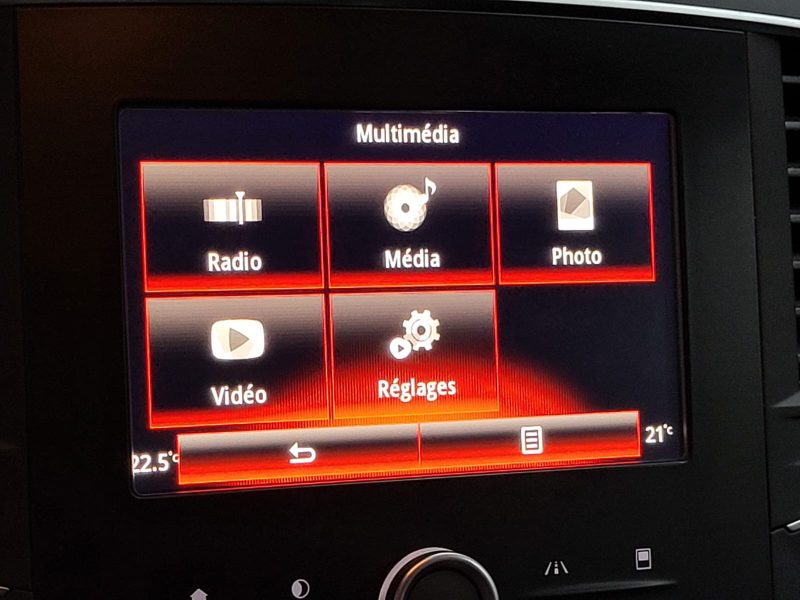 RENAULT MEGANE IV 1.2 TCe 100cv Limited BVM6 1ère Main