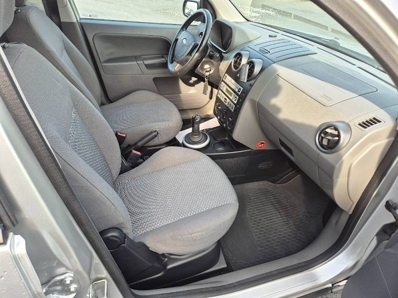 FORD FUSION 80CV 11/2003 98000 KM BOITE AUTO 