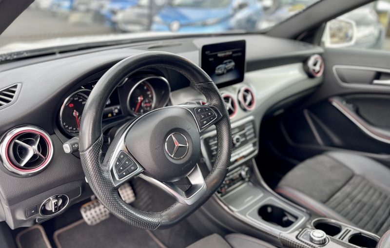 GLA 220d Fascination AMG 4 Matic 7G-DCT - Garantie 12 mois -