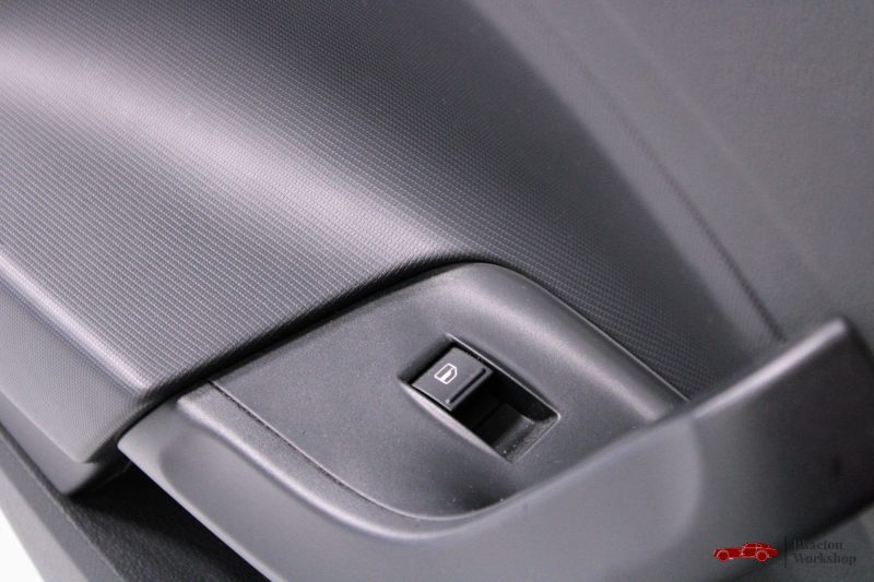 SEAT IBIZA 105ch I Tech Plus BVM 5 - Entretien complet à jour 