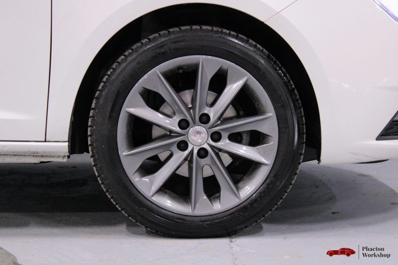 SEAT IBIZA 105ch I Tech Plus BVM 5 - Entretien complet à jour 