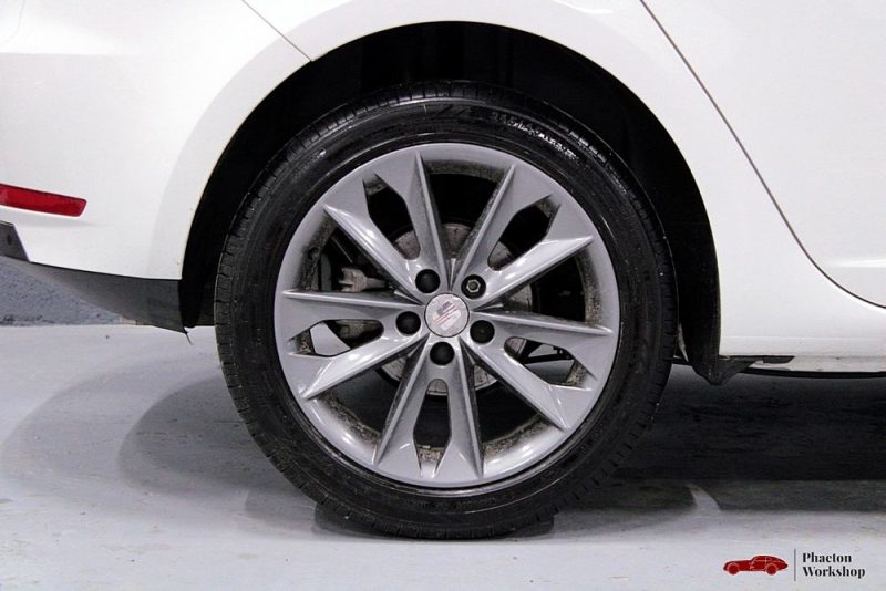 SEAT IBIZA 105ch I Tech Plus BVM 5 - Entretien complet à jour 