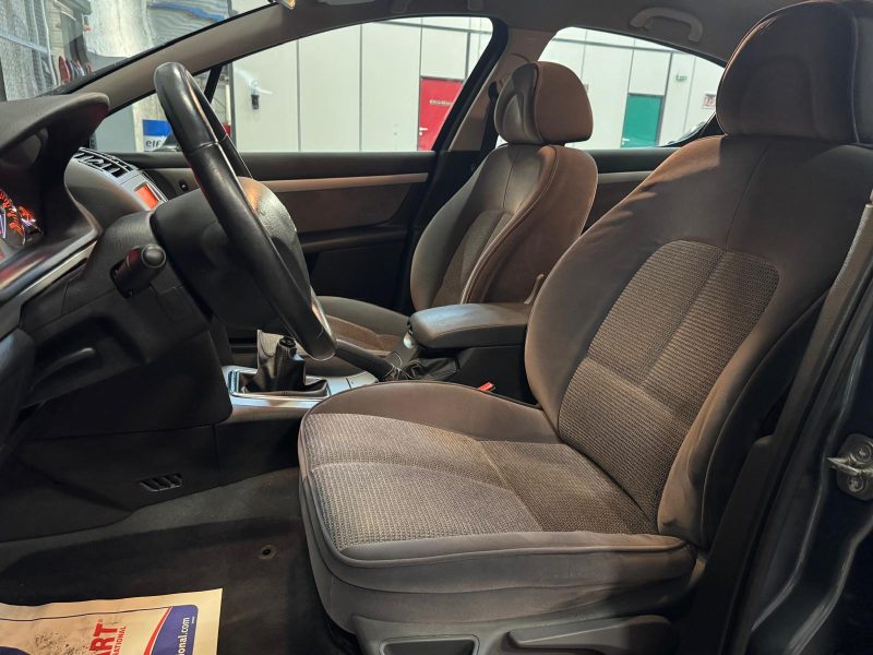 PEUGEOT 407 2.0 HDI 136ch