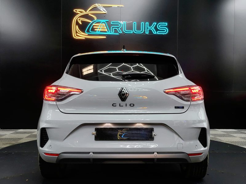 RENAULT CLIO V E-TECH Hybrid 145cv Esprit Alpine Boîte Auto