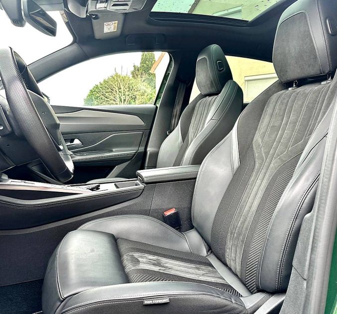 PEUGEOT 308 1.5L BLUE HDI 130Cv B.AUTO EAT8 *GT* / REVISEE&GARANTIE