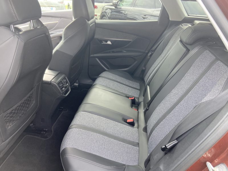 PEUGEOT 3008 1.2 130CV ALLURE