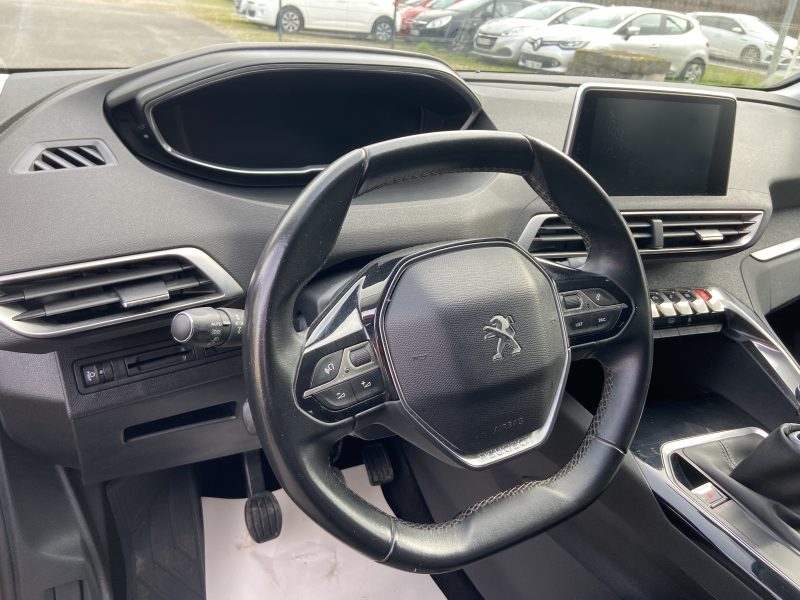 PEUGEOT 3008 1.2 130CV ALLURE