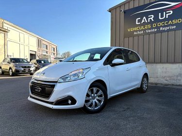 PEUGEOT 208 2018