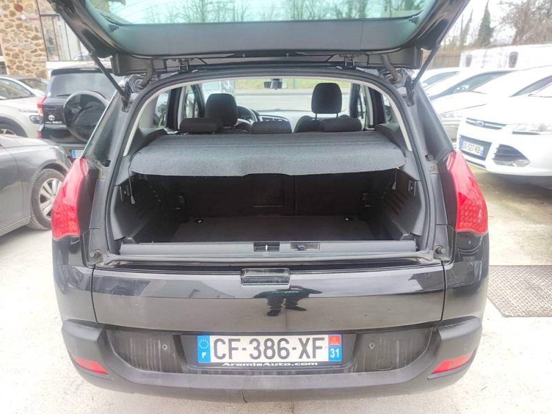 PEUGEOT 3008 Allure 1.6 e-HDi 112ch BMP6 BLUE LION