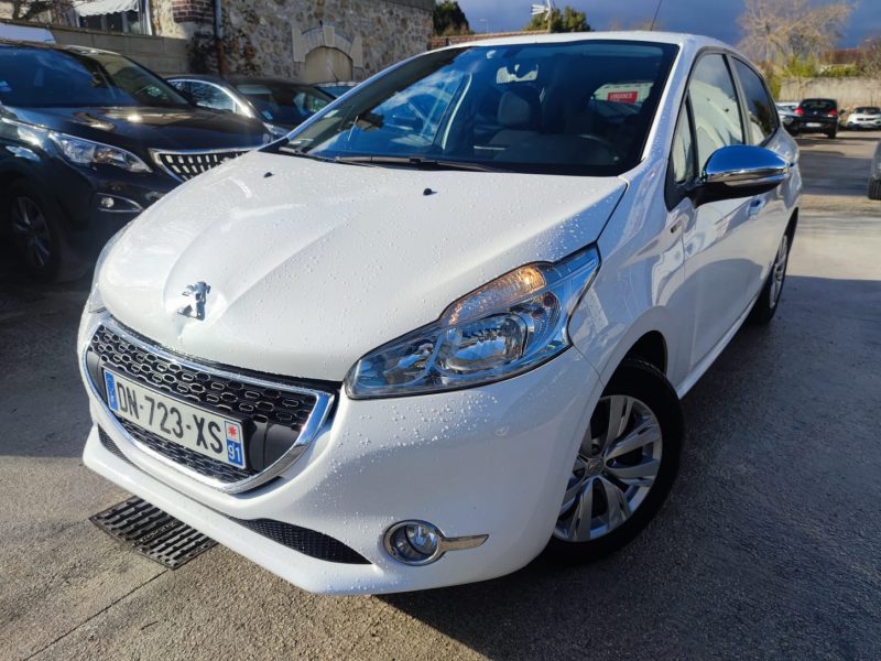 PEUGEOT 208 Style 1.4 HDi 68ch BVM5