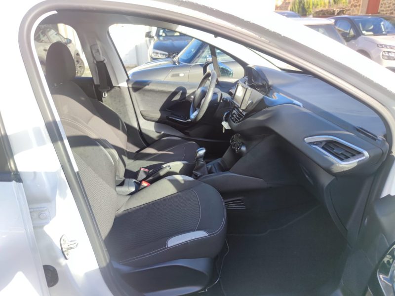 PEUGEOT 208 Style 1.4 HDi 68ch BVM5