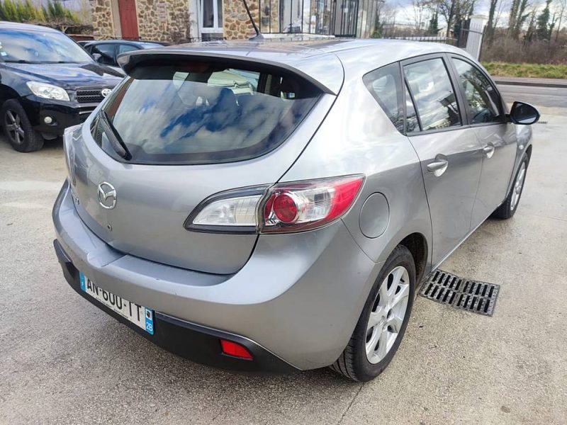 MAZDA MAZDA3 Elegance 1.6L MZ-CD 109 Ch