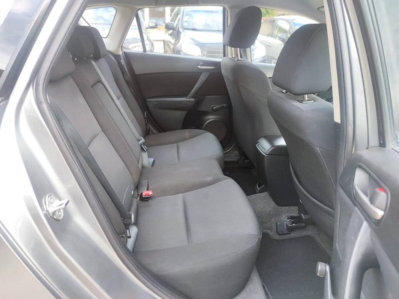 MAZDA MAZDA3 Elegance 1.6L MZ-CD 109 Ch