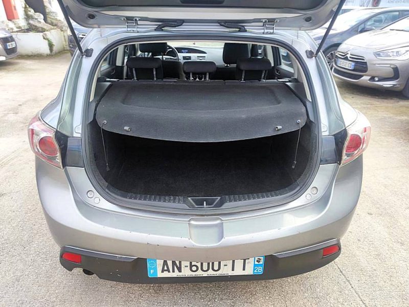 MAZDA MAZDA3 Elegance 1.6L MZ-CD 109 Ch