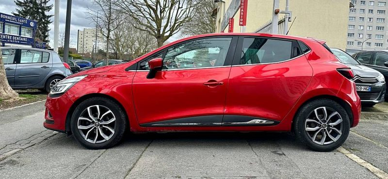 RENAULT CLIO 2018